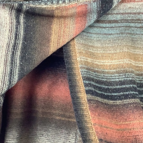 Dor Dor Couture Batwing/Cowl Sweater - Picture 5 of 5